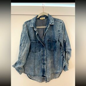 Bella dahl super comfy denim top!
